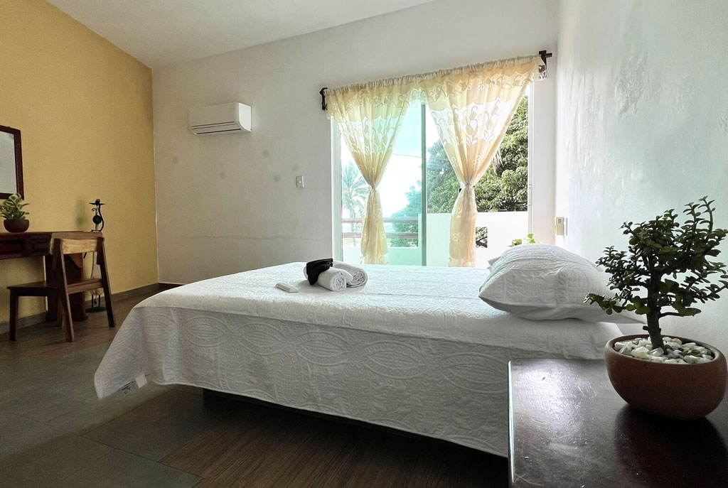 Superior Doble con Vista al Mar & Balcón